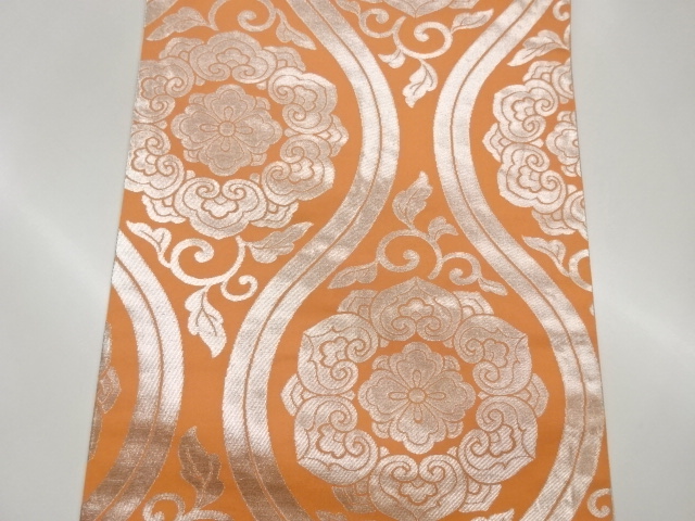  華紋立涌文織出し丸帯